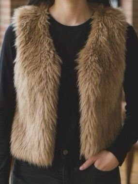 Daniel Faux Fur Shearling Brown with Black Accent Bohemian Vest Size M